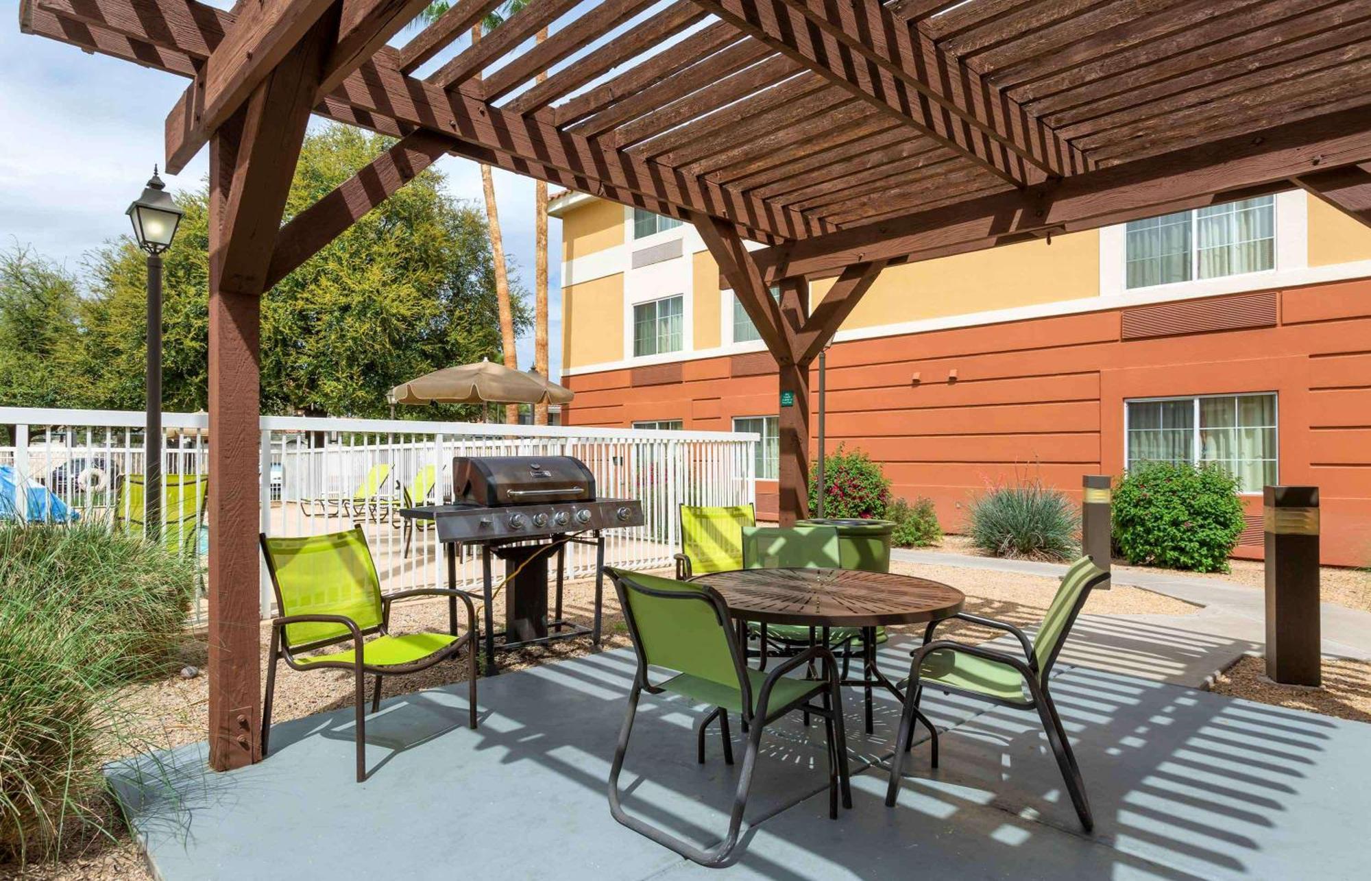 Extended Stay America Suites - Phoenix - Scottsdale Dış mekan fotoğraf